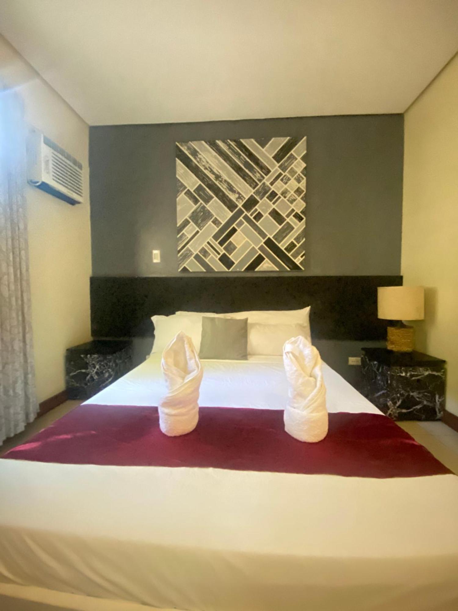 Coron Town Traveller'S Dormitory Экстерьер фото