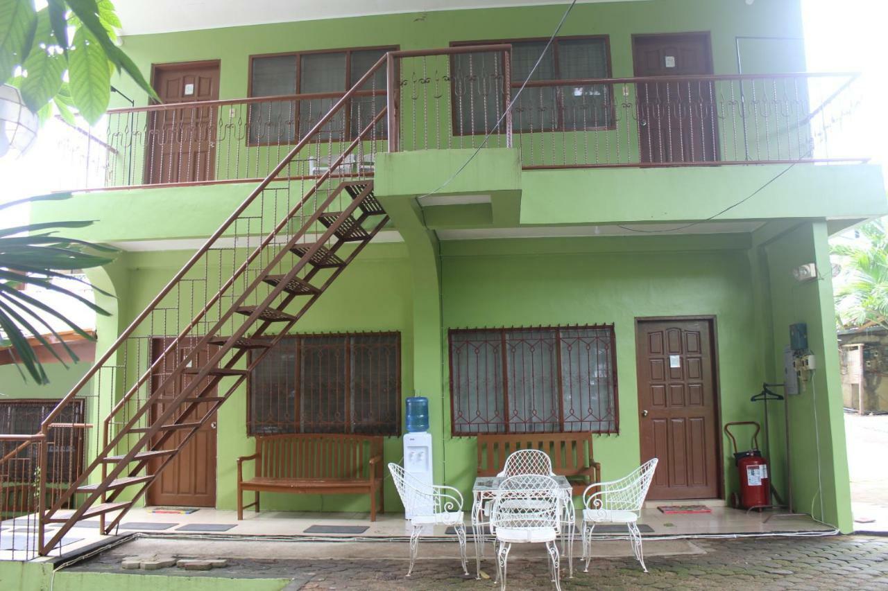Coron Town Traveller'S Dormitory Экстерьер фото