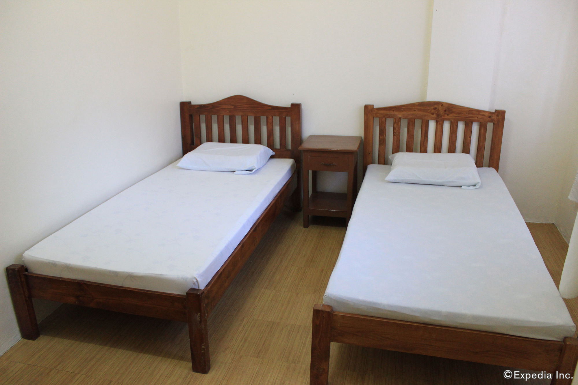 Coron Town Traveller'S Dormitory Экстерьер фото